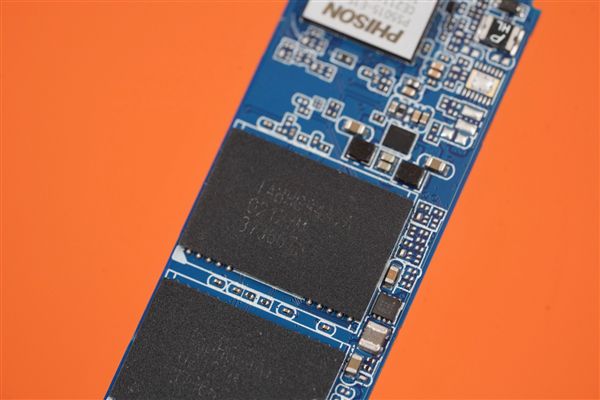 AMD锐龙vs. Intel核心：谁更胜一筹？  第1张