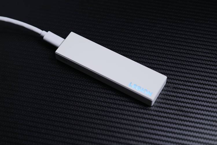 固态移动硬盘优势多，读写快抗震强，外观接口设计超赞  第5张