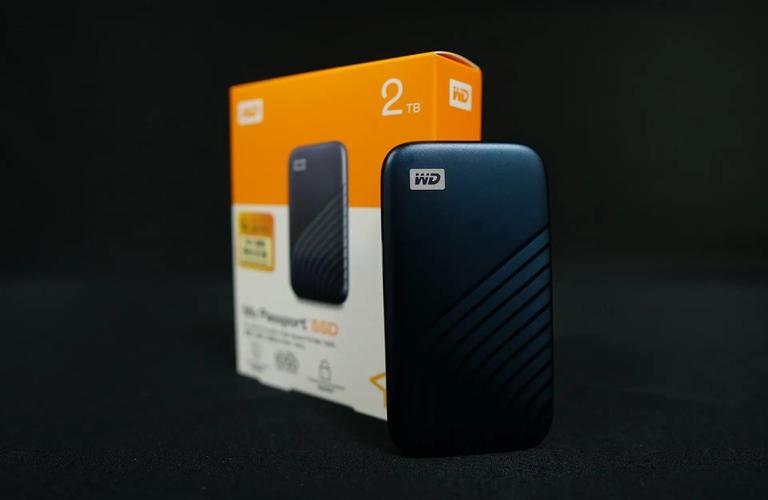USB固态硬盘：读写速度极快且抗震性好，成数据存储首选  第2张