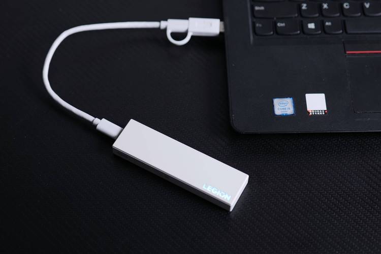 详解固态硬盘移动盒：原理、用途及数据传输全过程  第3张