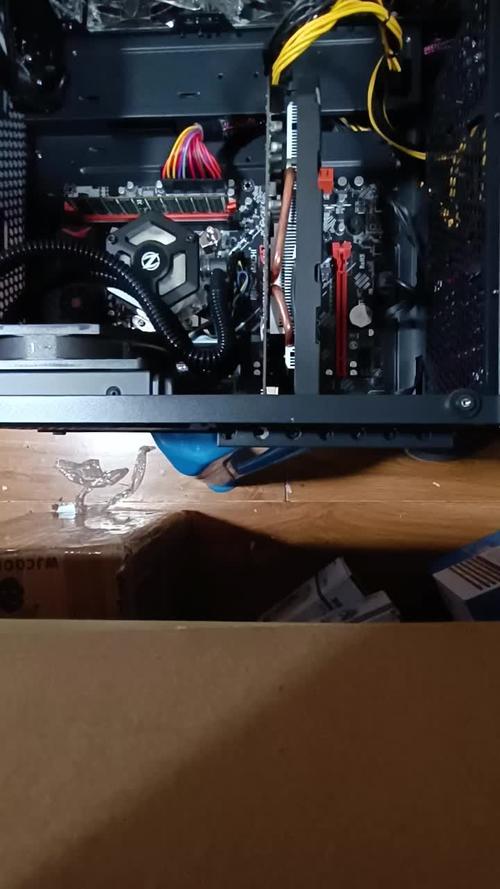 拆解GTX1070显卡：探索内部构造，掌握准备与操作要点  第2张