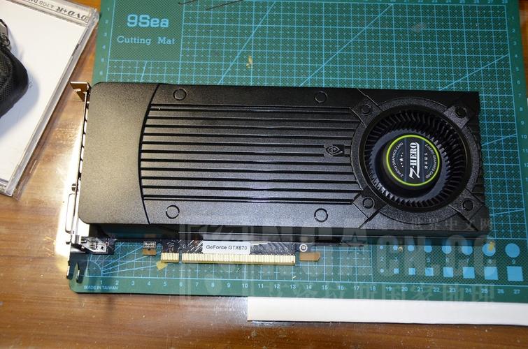 GTX670公版显卡：举足轻重的地位，详细参数规格大揭秘  第3张