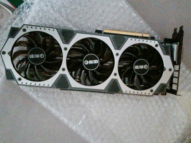 影驰GTX960 4G显卡性能卓越，满足日常游戏需求，但有提升空间  第4张