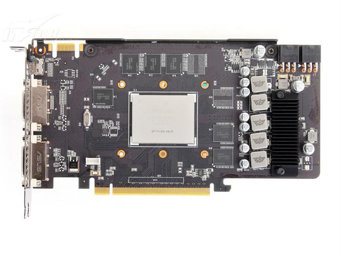 华硕GTX560Ti显卡：性能卓越，游戏体验优质