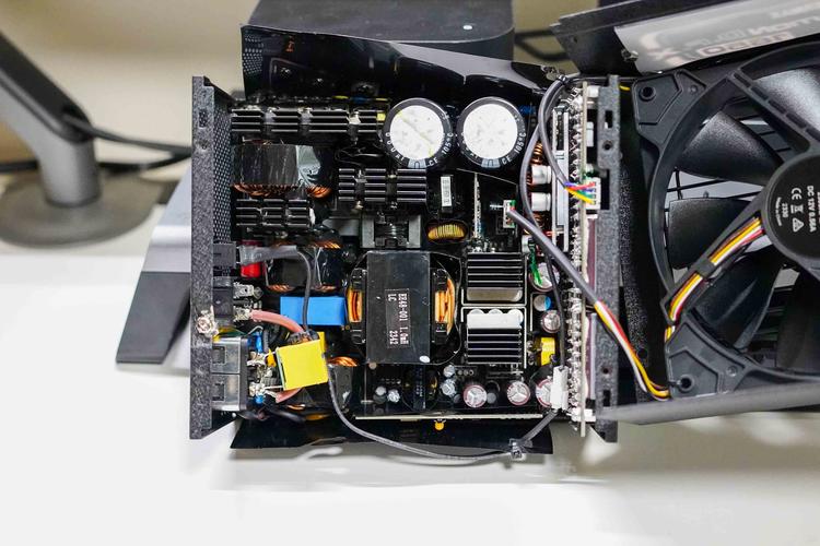 GTX460显卡电源模块很关键，你了解功率匹配及稳定性吗？  第3张