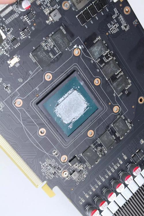 GTX1080非公版显卡：性能增强且外观多样，散热显著提升  第5张