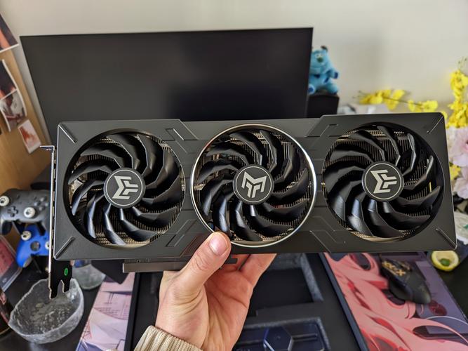影驰GTX770四星黑：性能出众稳定性佳，游戏体验超棒  第2张