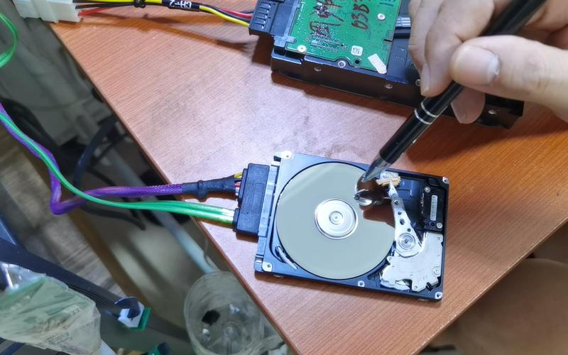 抗摔型移动硬盘为何受欢迎？深入剖析其抗摔原理与优势