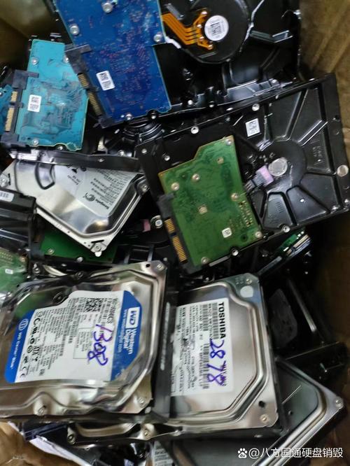 数字化时代硬盘成必备？没它的世界使用方式受限后果严重