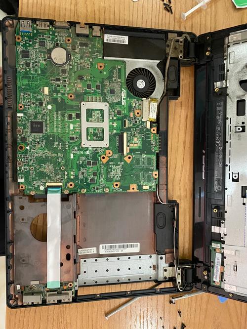 笔记本光驱改装成硬盘槽的方法及准备工作，你知道吗？