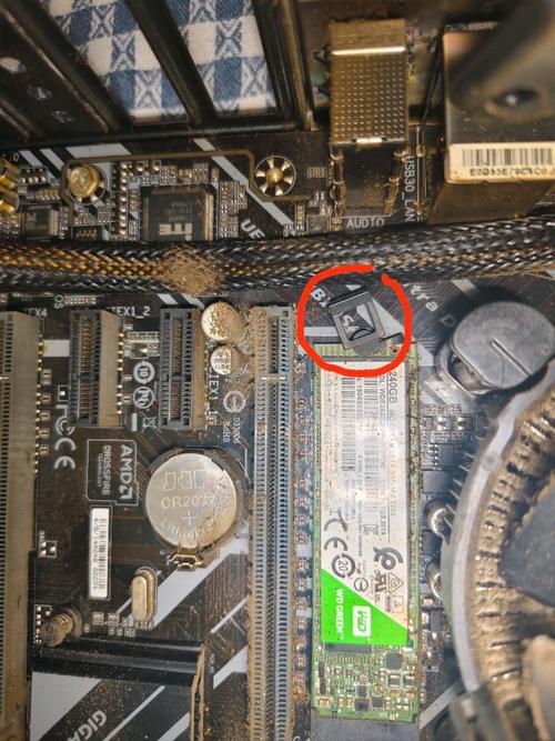 联想电脑硬盘怎么拆？掌握这些步骤与技巧，安全又顺畅  第10张