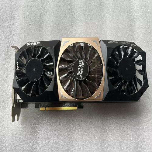 GTX680显卡性能出众设计新颖，散热出色成游戏爱好者关注焦点  第5张