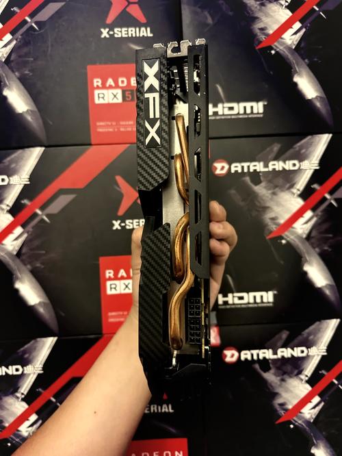 GTX 590 SLI显卡组合性能卓越，却能耗大？多维度分析来了  第3张