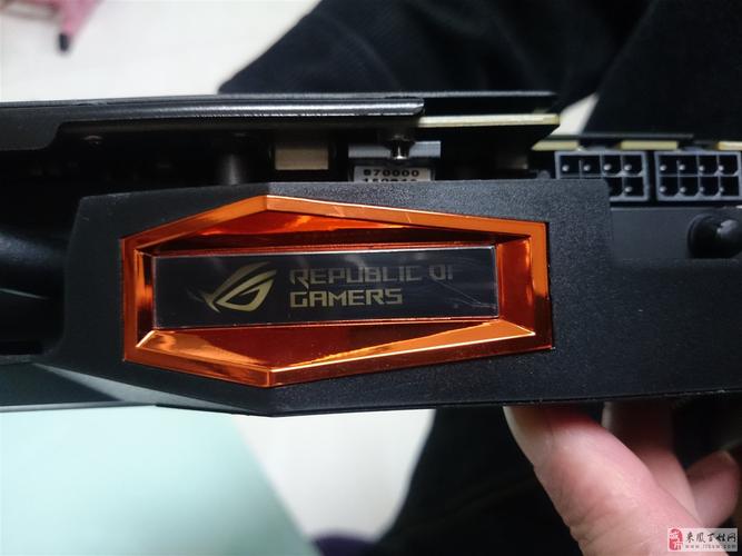 性能卓越外观独特！华硕骇客gtx980显卡备受关注  第6张