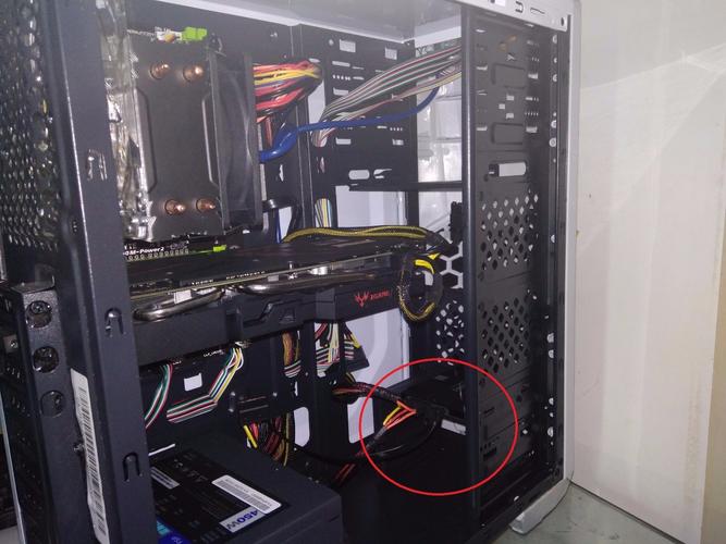 拆解机箱硬盘架有讲究？这些细节与准备工作要知晓  第3张