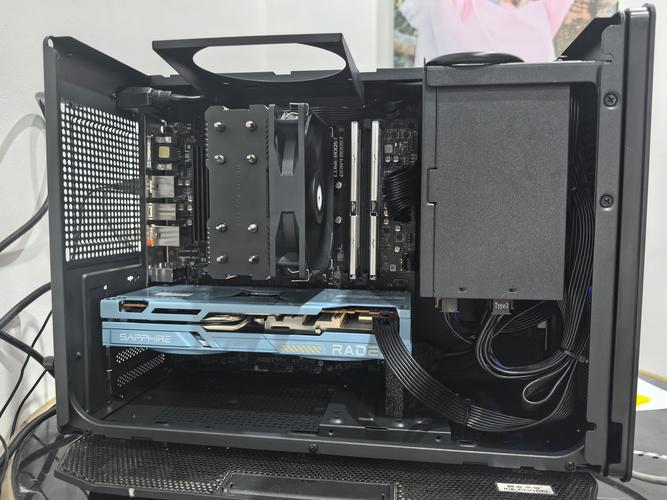 GTX1060 Mini显卡虽小，性能却强，小机箱玩家福音  第2张