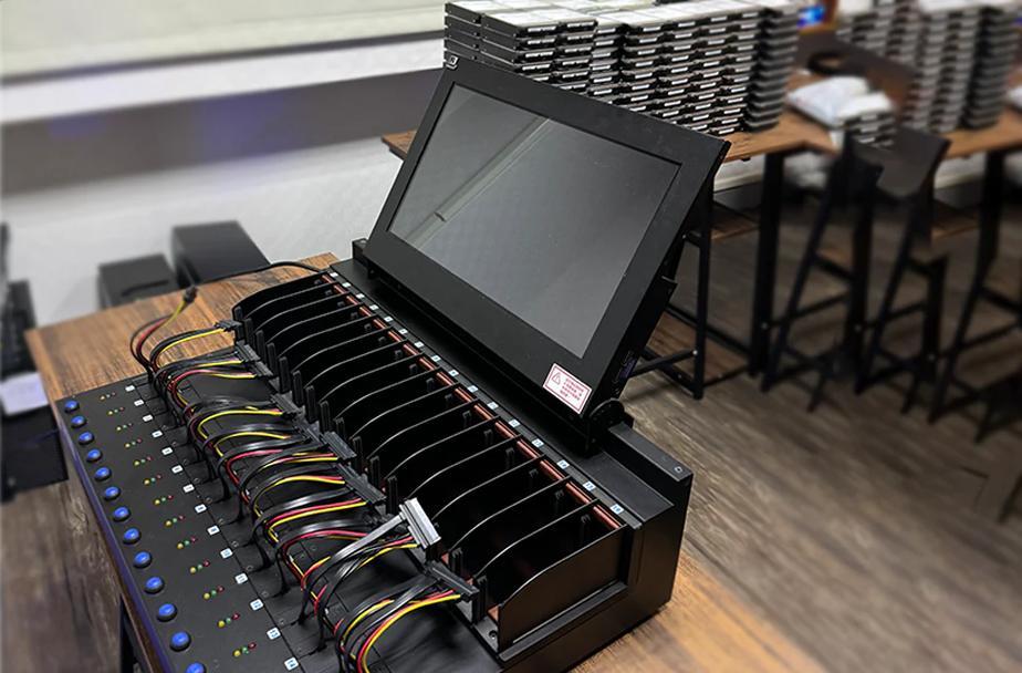 探秘SAS硬盘：15000转高速运转，凭何成数据存储利器？  第1张