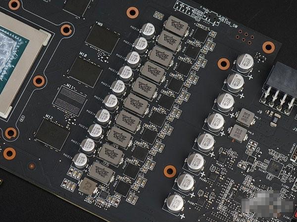 解析华硕GTX 1080非公版显卡，性能强悍受广泛关注