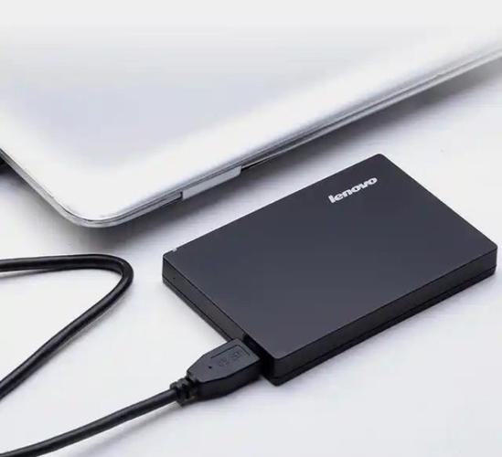 这款 1TB 容量移动硬盘堪称存储神器，多方面优势超强大