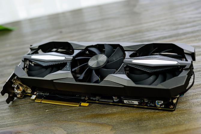 索泰GTX1080至尊PLUS显卡：性能强大且外观设计精致  第6张