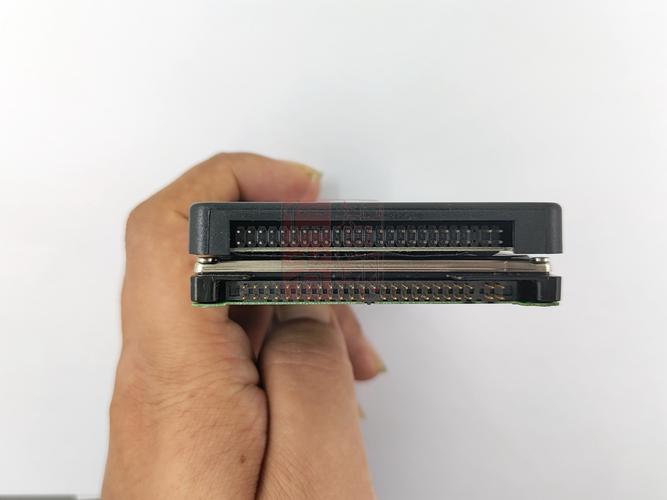 b85 ide硬盘 B85 IDE硬盘至关重要，独特优势显著，内部结构复杂  第3张