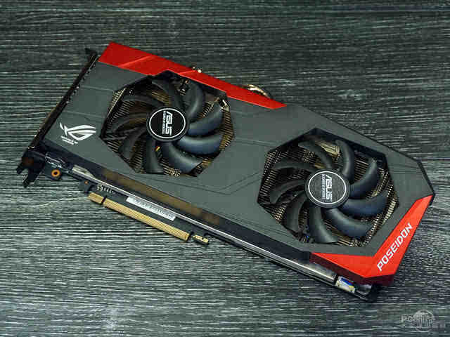 解析华硕GTX980海神显卡：明星产品，图形处理与游戏性能超出色  第3张