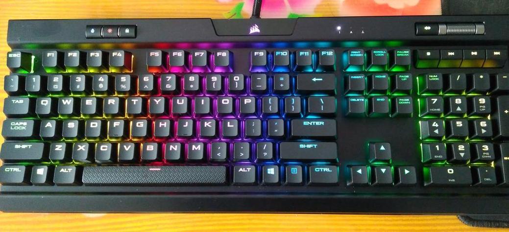 海盗船GTX拆解全解析：准备工作、操作细节与注意事项  第6张