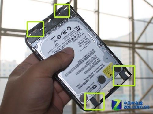 西数移动硬盘主板揭秘：核心部件及关键职责全解析  第2张