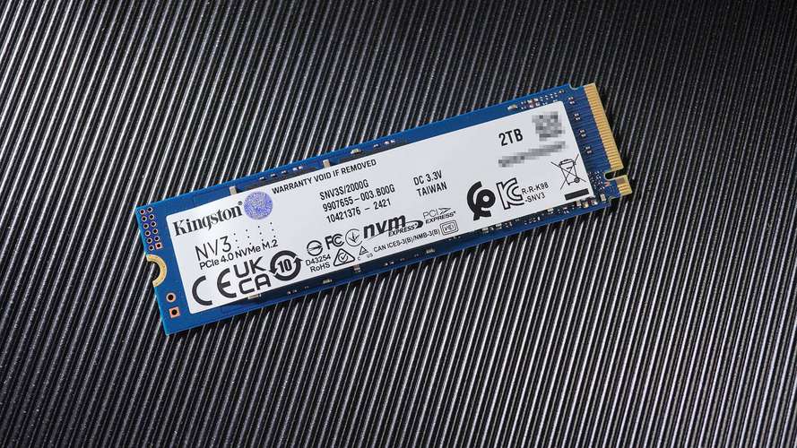 金士顿30G固态硬盘，体积小巧性能优，适配多样设备  第5张