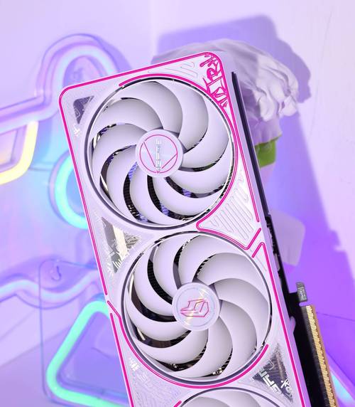 七彩虹GTX570：颇具影响力的型号，展现优异游戏性能  第4张