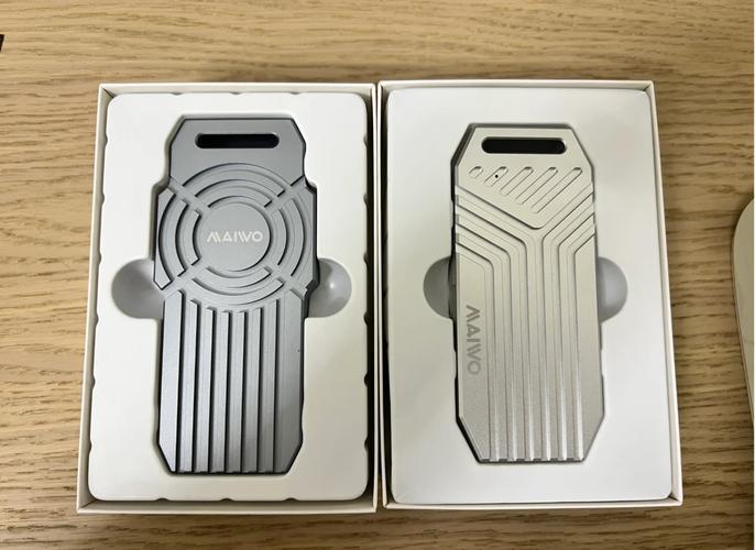 雷电接口移动硬盘盒受关注，高速传输优势显著，为何成不二之选？  第8张
