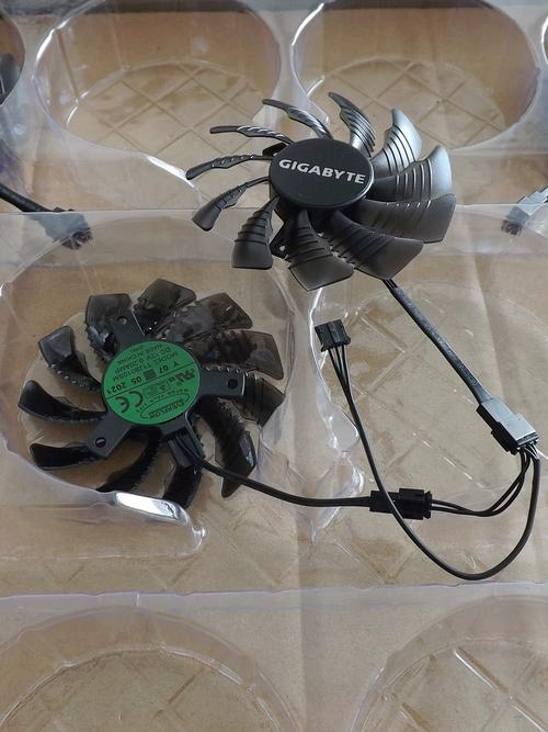 技嘉GTX 970 4G三风扇显卡：性能卓越，散热出色  第7张