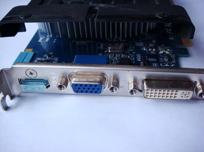 技嘉GTX550显卡：经典之作，满足日常观影游戏需求  第5张