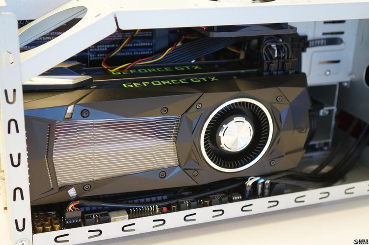 gtx titan x 性能卓越的GTX Titan X：高端游戏与专业绘图领域的佼佼者  第1张