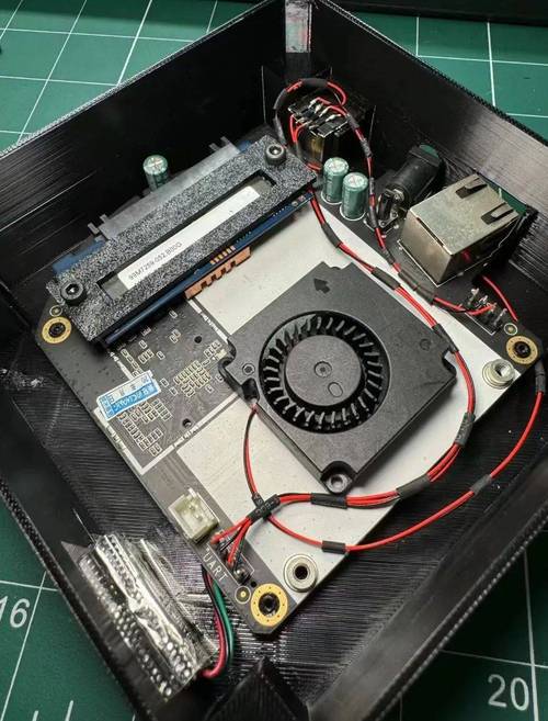 硬盘DIY风扇改造要点：准备材料及提升散热效果的关键  第6张