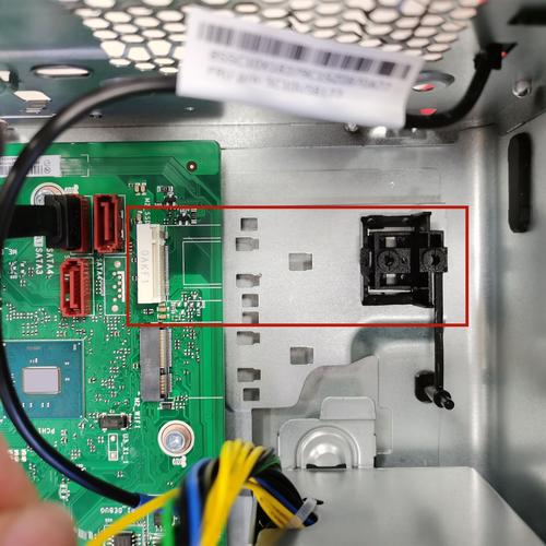 想充分发挥固态硬盘潜力？这些配件至关重要！安装支架更是关键  第5张