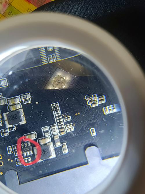 固态硬盘速度受多因素影响，主控芯片作用几何？  第6张