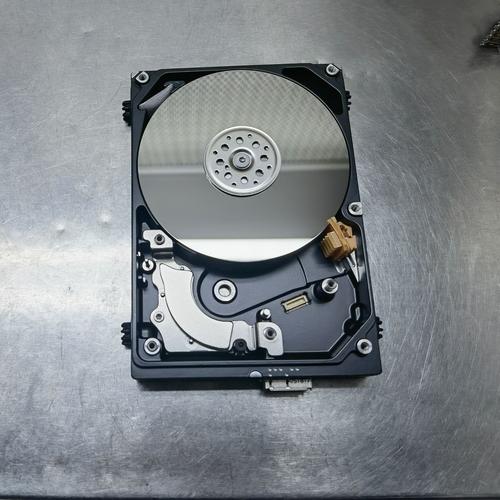 西部数据硬盘磁头校正：影响性能与精度，专业操作是关键  第2张