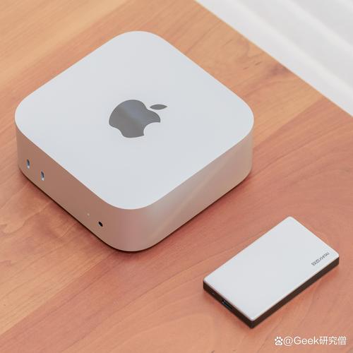 苹果移动无线硬盘：集成强大功能，兼具精湛工艺与优雅美感  第2张