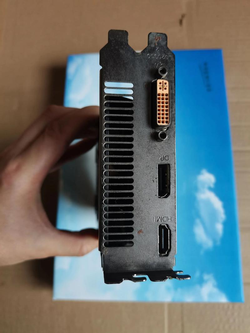 GTX950供电状况很关键，6pin接口连接不当影响大？  第2张