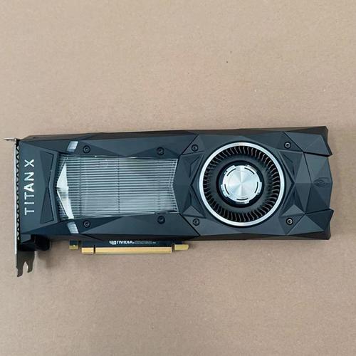 英伟达GTX Titan Xp性能出众配置全，帕斯卡架构优势显著