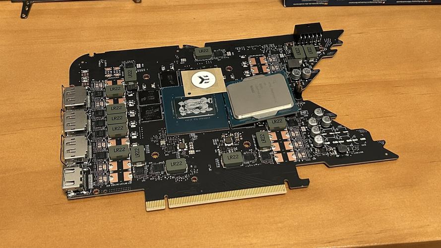 gtx670 pcb 深度剖析英伟达GTX670 PCB：设计布局与接口多样的奥秘？  第8张