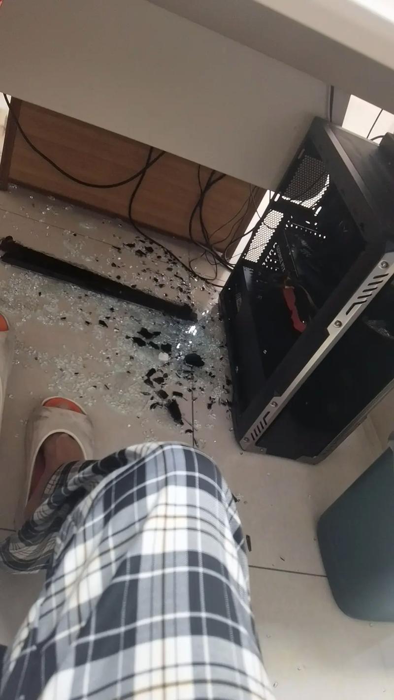 GTX780显卡突然过热烧毁，游戏体验被割裂，烦恼丛生