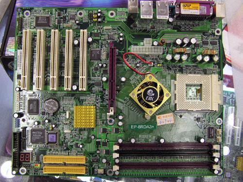 GTX680主板曾辉煌一时，如今虽淡出主流市场，但仍被怀念  第3张