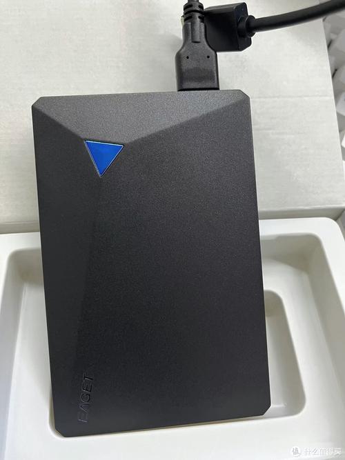 忆捷airdisk无线硬盘：便捷存储新体验，设计工艺超出色  第3张