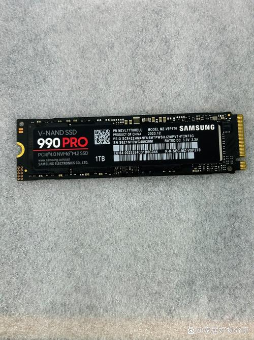 vp450p 硬盘 VP450P硬盘备受推崇，独特外观与出色性能值得细品  第2张