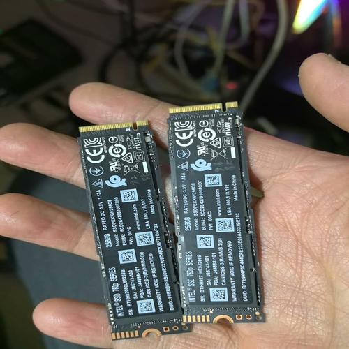 二手市场英特尔拆解固态硬盘受关注，选购时需谨慎辨别  第3张