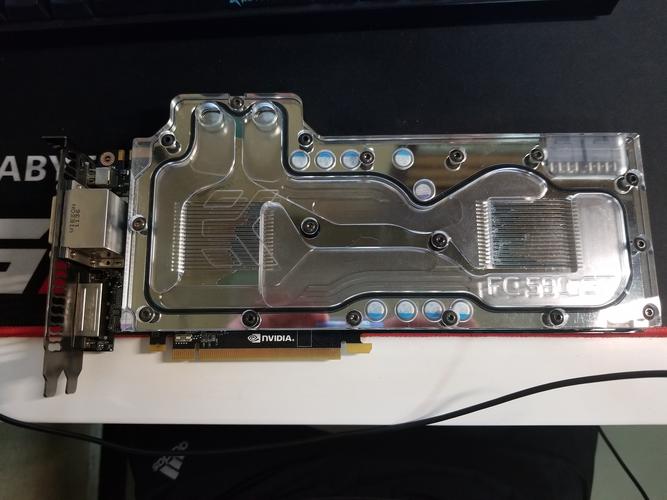 深入拆解GTX590：工具准备、过程详述与重点留意  第4张