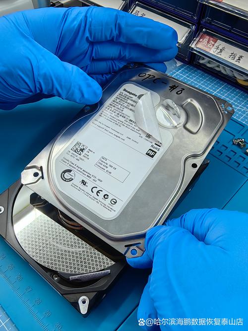 检查硬盘是否翻新？从外观、痕迹、通电时长等多角度判断  第4张