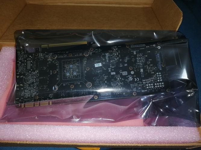 NVIDIA泰坦GTX980显卡性能卓越，游戏与图形处理表现超亮眼  第2张
